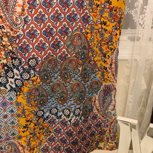 Japna Short Sleeve Patterned Top Multicolor Small - Picture 5 of 7